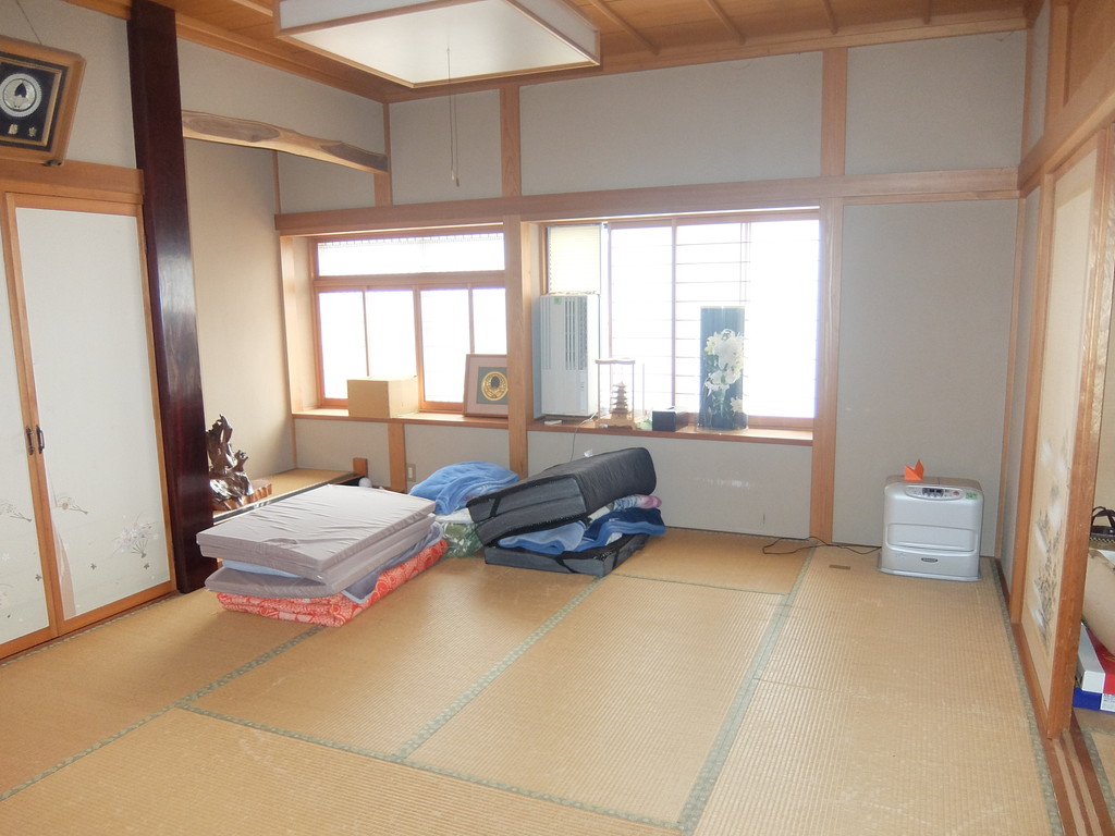 最上郡舟形町舟形　中古戸建