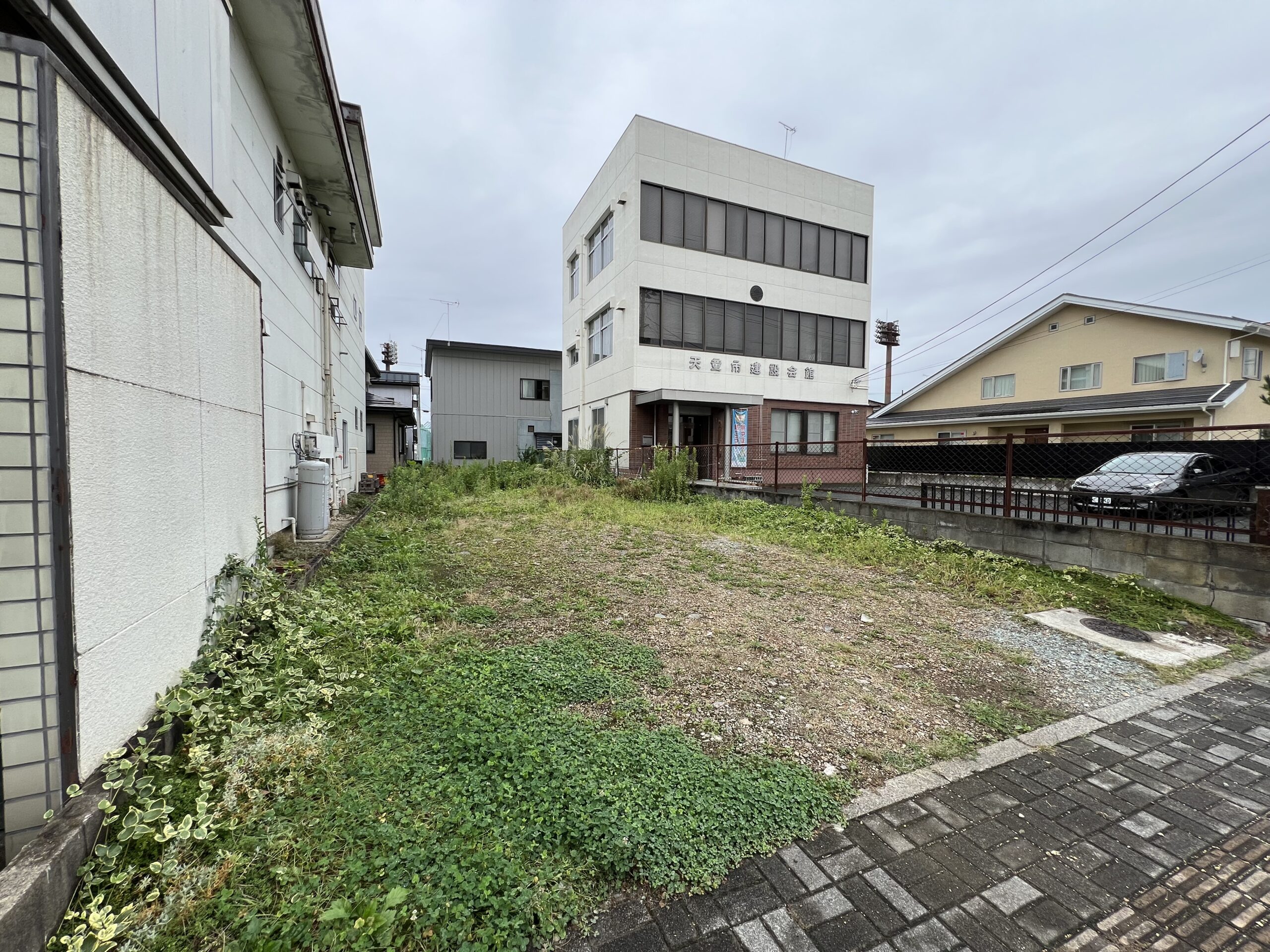 天童市老野森二丁目